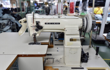 2本針総合送りミシン LPW-28B（JUKI）